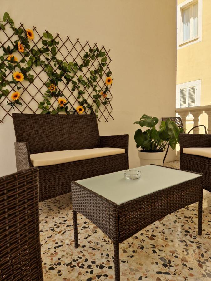 Tamborino Terrace Apartment - Salento Apartments Collection Lecce Kültér fotó